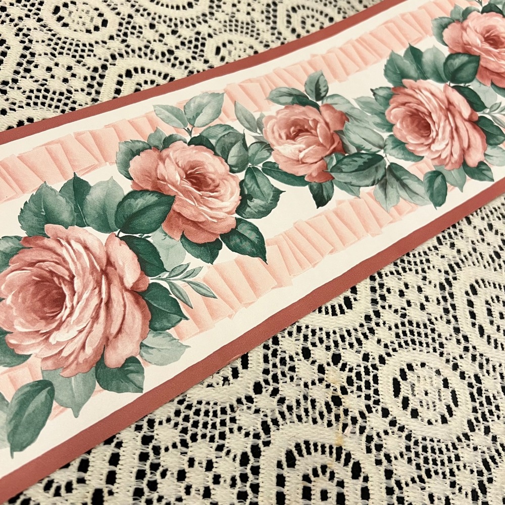Vintage Pink Rose Floral Wallpaper Border | Partial Roll